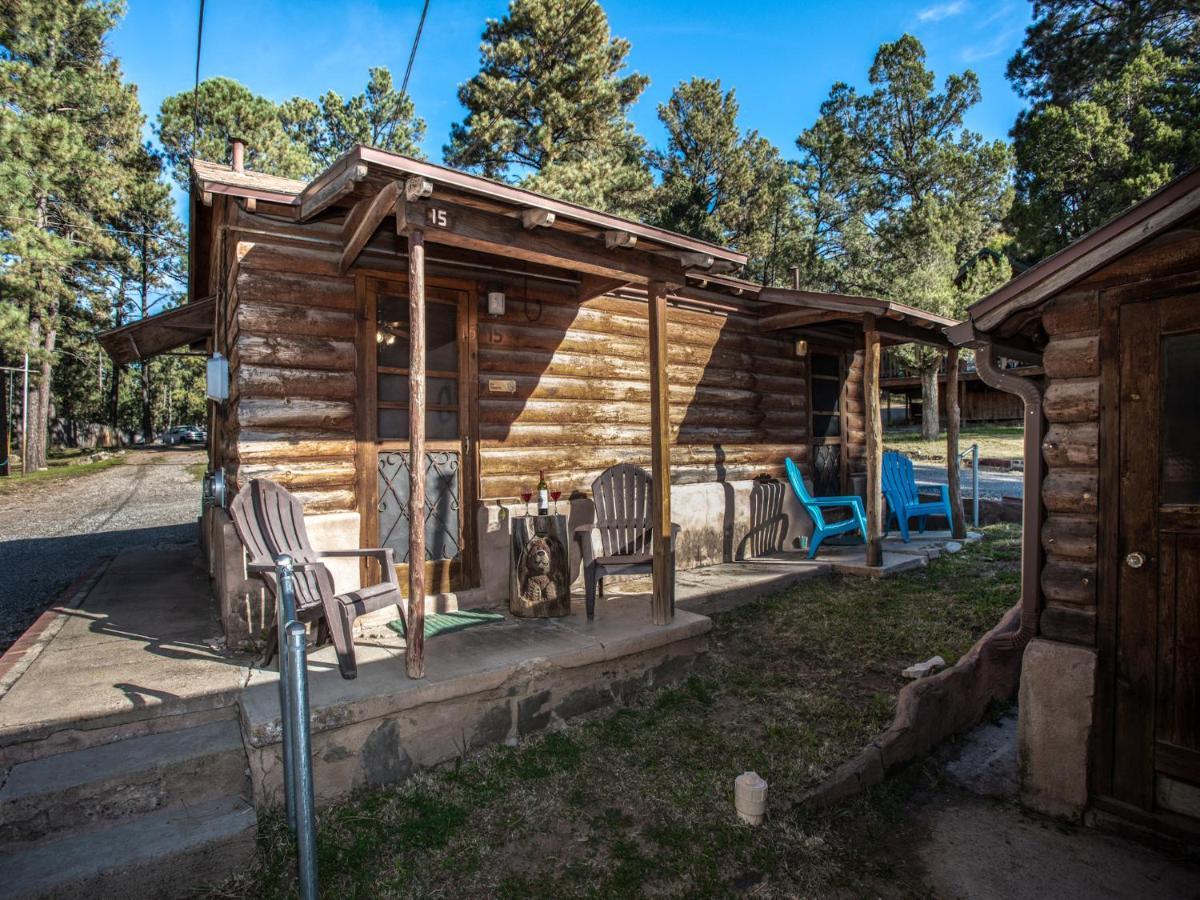 Apache Village Cabinette 15, Queen Bed, Midtown, Sleeps 2 Ruidoso Dış mekan fotoğraf